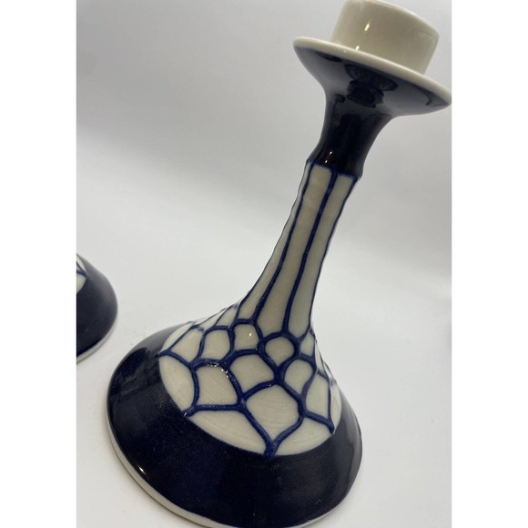 2 Vintage Pottery Candlestick Holders Geometric / Web Design Cobalt Blue & White - Picture 3 of 14
